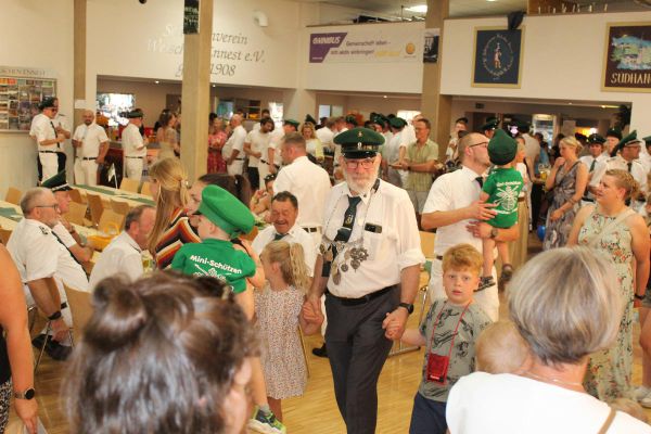 samstag-2026-1343EF53A06-40AD-BB07-0A14-6BC02A5126E7.jpg